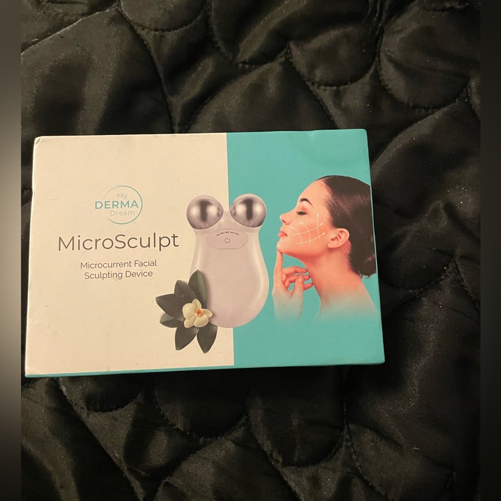 MicroSculpt Facial Device - Silver